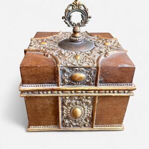 Large Wood decorative Storage Box Ornate with lid